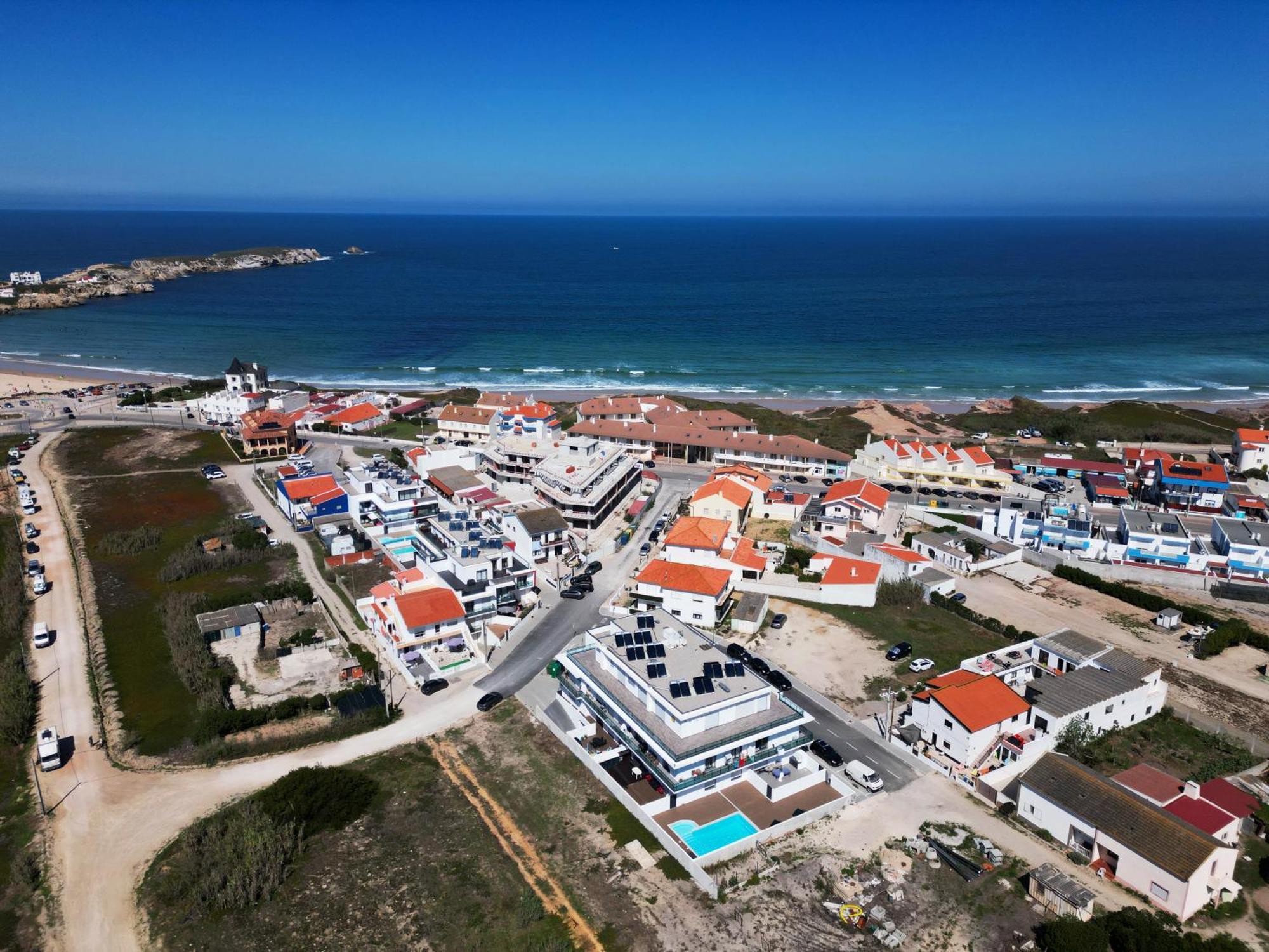 Beach & Surf Lovers Apartment With Ac - Baleal Eksteriør bilde
